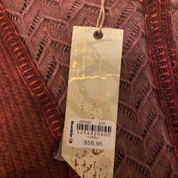 Brand new Lacey shirt - Picture 3 of 4